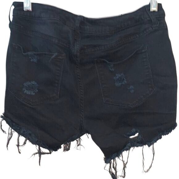 Universal Thread Black Distressed Denim Shorts Size 10 - Picture 6 of 10